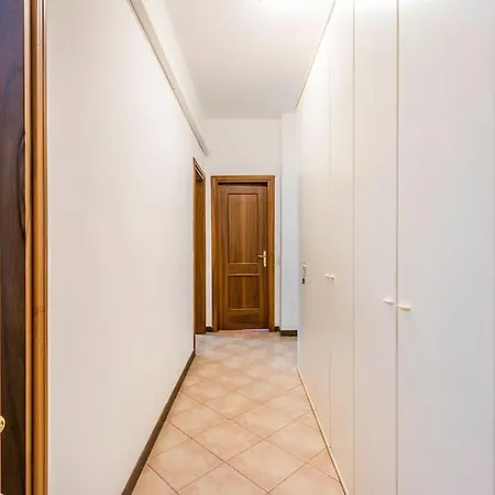 Famileisure Near Policlinico &