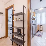 Famileisure Near Policlinico & Lejlighed *