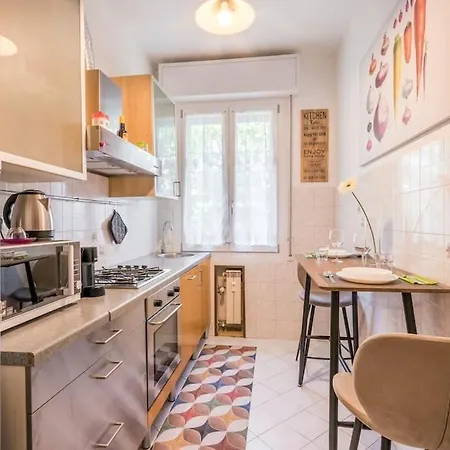 Famileisure Near Policlinico & Appartement Modène
