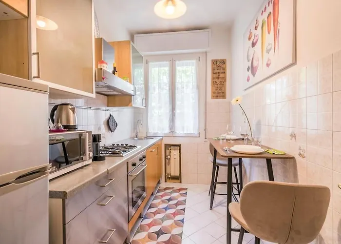 Famileisure Near Policlinico & Διαμέρισμα Μόντενα